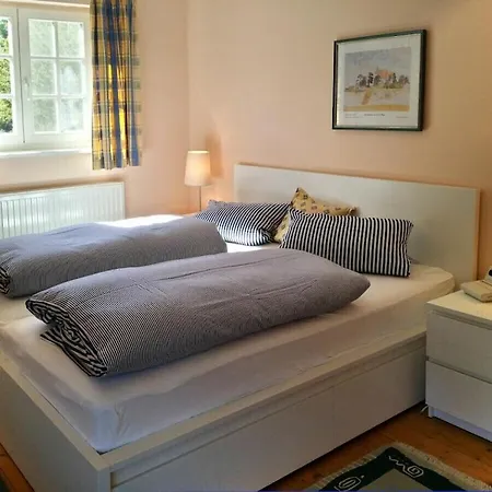 Vakantiehuis With 2 Bedrooms *